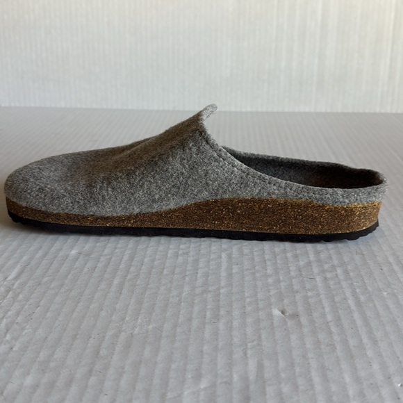 Tchibo Gray Wool Clogs - Picture 4 of 10